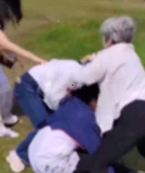 山西老太太爆料视频最新,揭秘农村真实生活现状